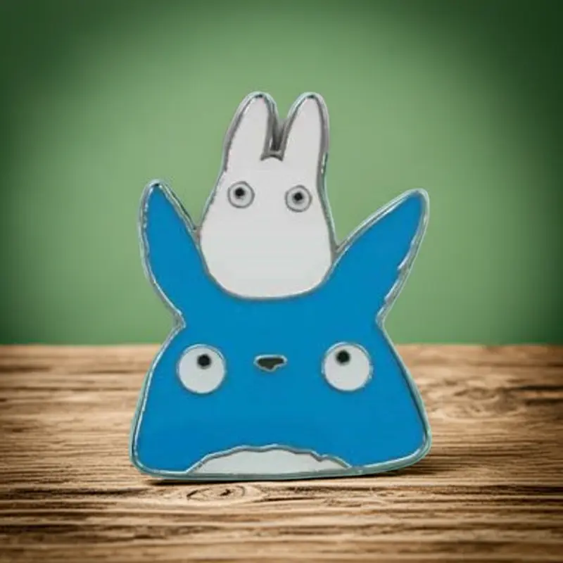 Ansteck-Pin blauer und weißer Totoro