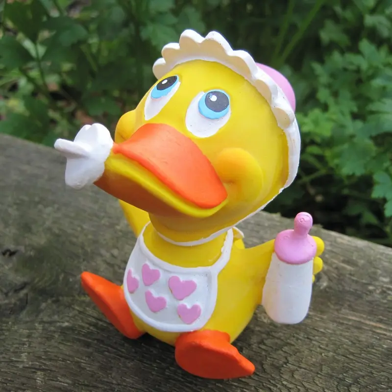 Baby Girl Mädchen Duck Quietscheente Badeente Naturkautschuk Lanco