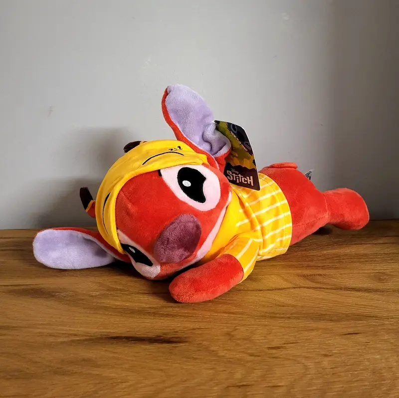 Disney Stitch Leroy mit Maske liegend wach schlafend Plüschtier Spielzeug Strampler Pyjama Kuscheltier NEU