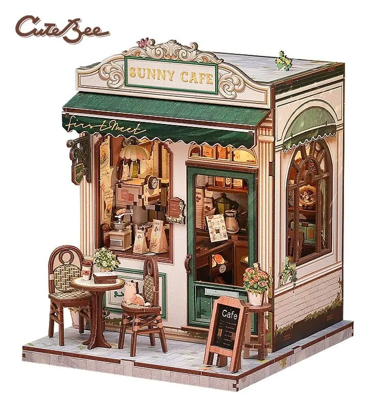 Miniature House Model Kit Sunny Cafe 20 x 16 cm