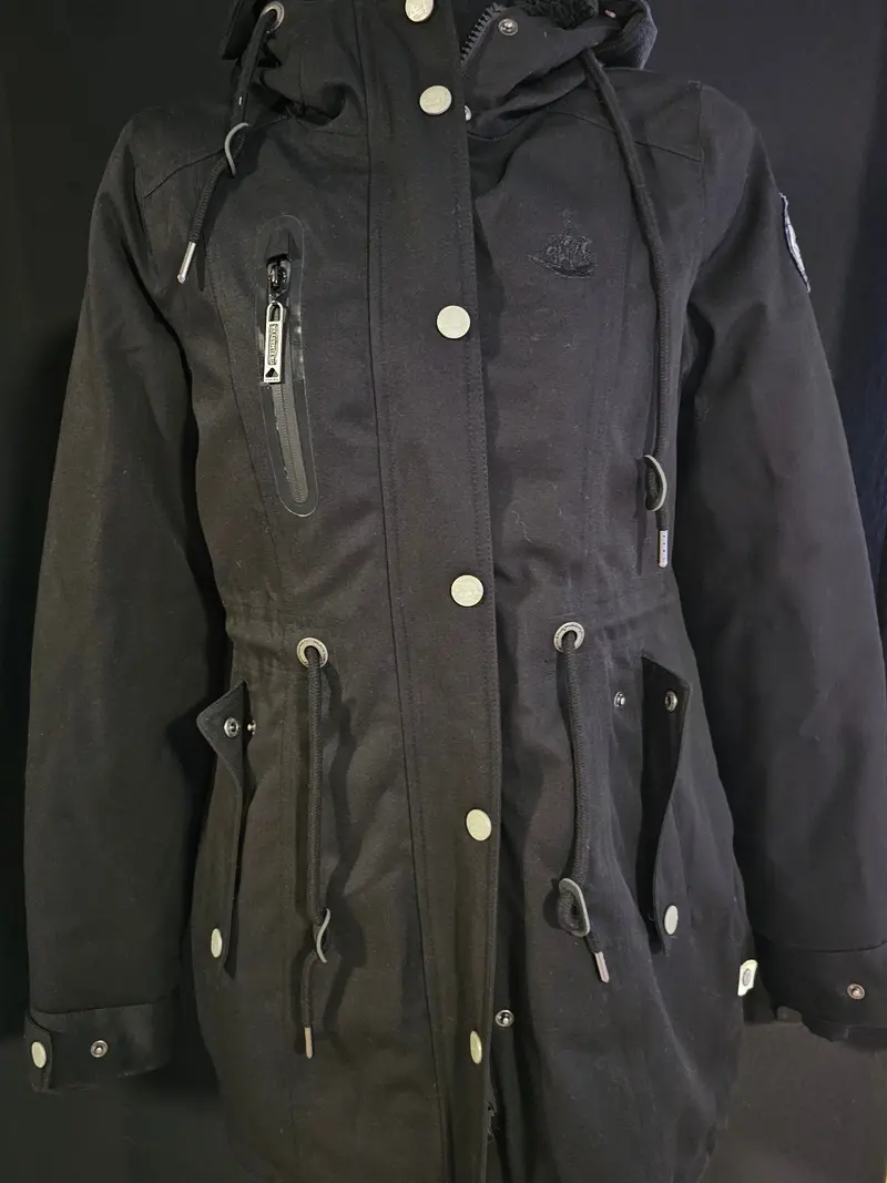Musterware/Einzelstück DREIMASTER MÄDELS PARKA GR.S FARBE SCHWARZ