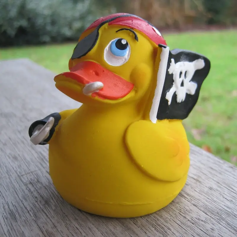 Pirat Duck Quietscheente Badeente Naturkautschuk Lanco