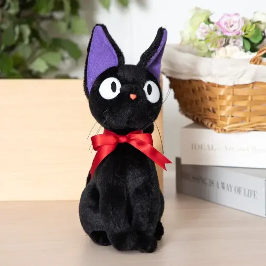 Plüschfigur Jiji sitzend – Kiki’s Lieferservice