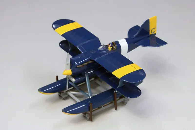 Porco Rosso Model-Kit 1/72 Curtiss R3C-0 Seaplane Prototype
