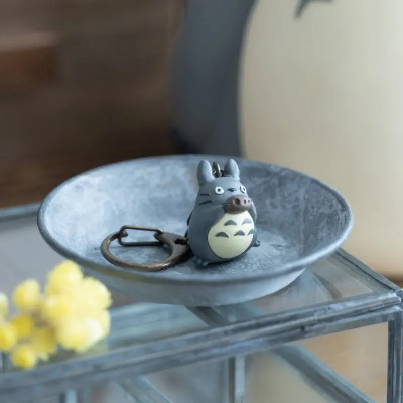 Schlüsselanhänger grauer Totoro mit Ocarina – Mein Nachbar Totoro
