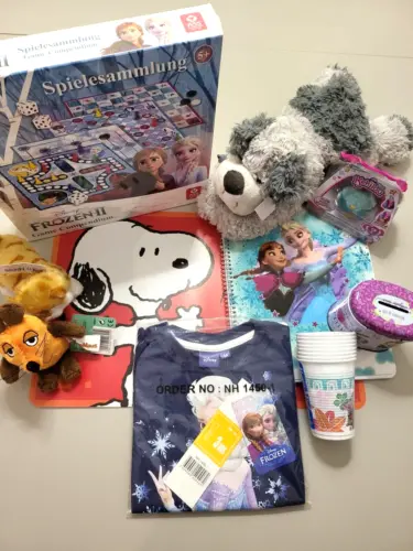 Spielzeug/Spielsachen Mädchen mittleres Mischpaket/Konvolut Kinder Markenware #3