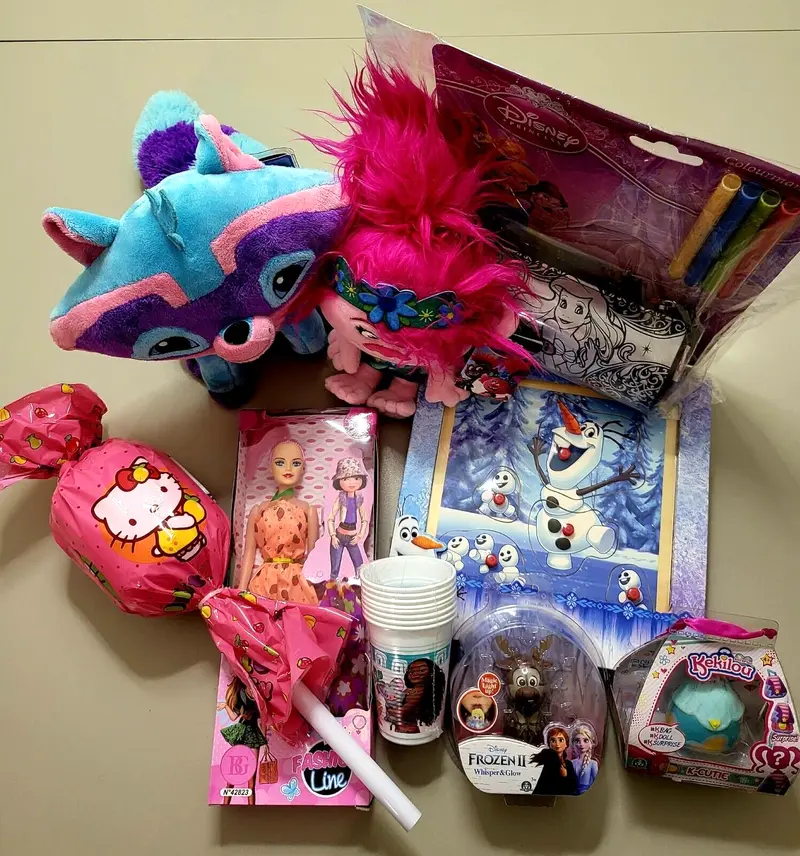 Spielzeug/Spielsachen Mädchen mittleres Mischpaket/Konvolut Kinder Markenware #4